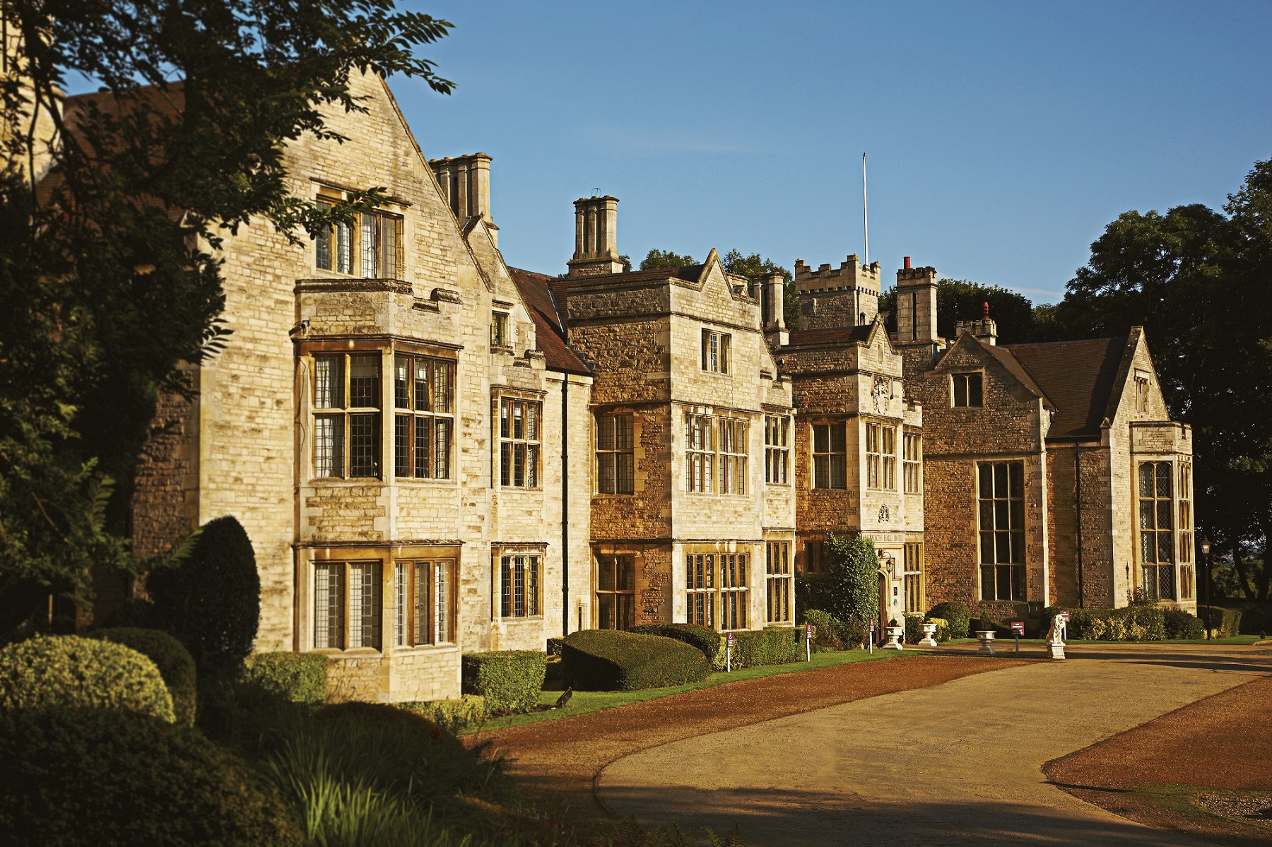 Cairn Group launches 10strong hotel portfolio of historic properties