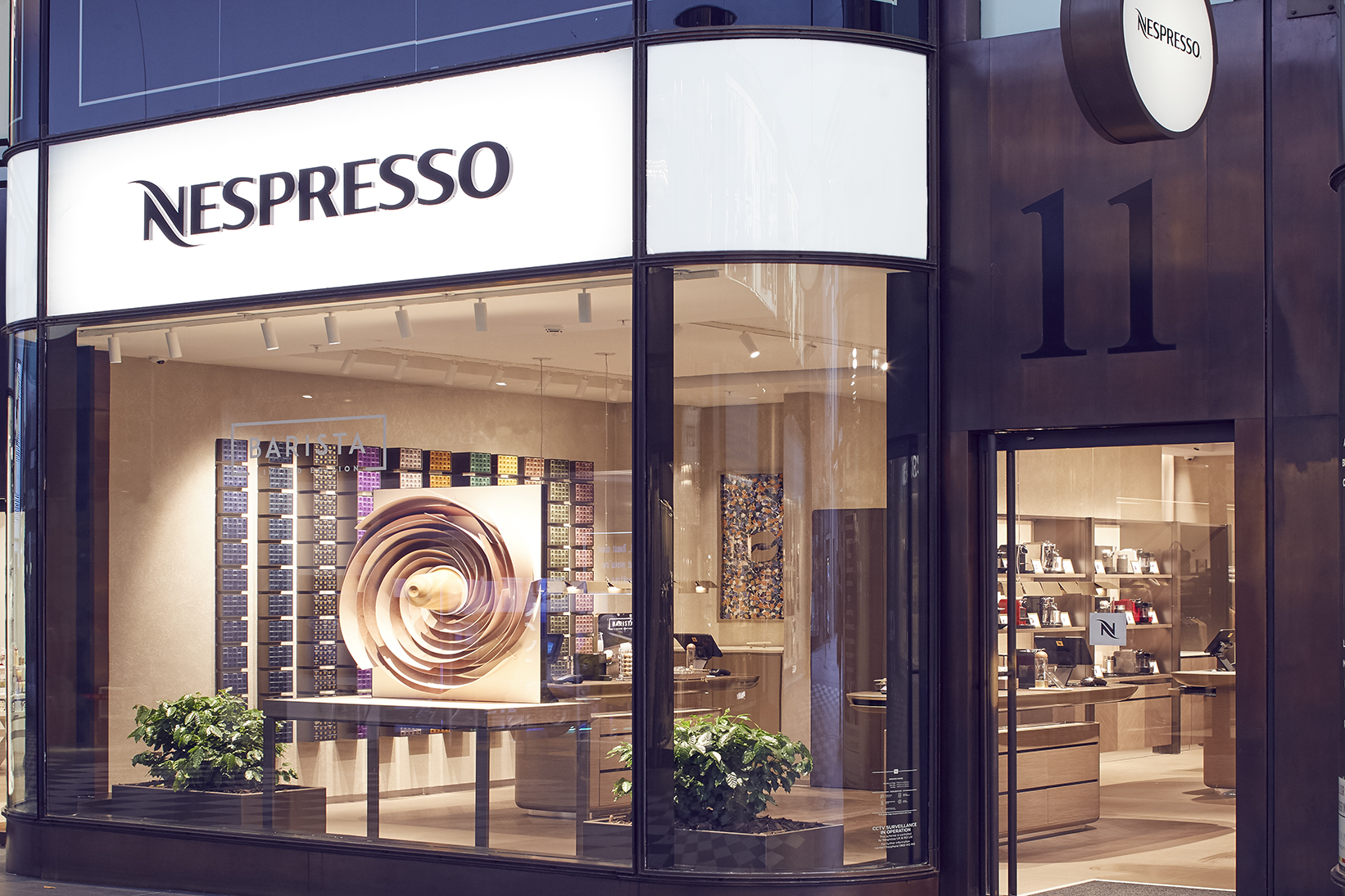 Horen van Oost Timor Bomen planten INSIDE LOOK: Nespresso premieres new boutique concept in the UK