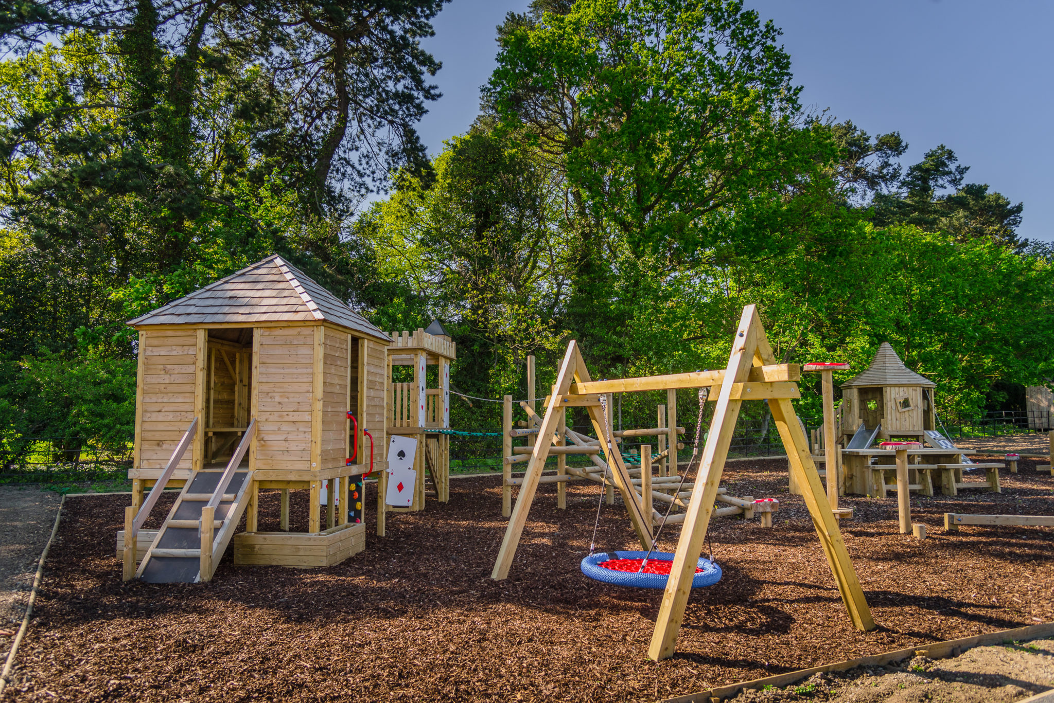 FIRST LOOK: Rockliffe Hall launches ‘enchanting’ Alice in Wonderland-inspired play area 12 rockliffe Hall 055