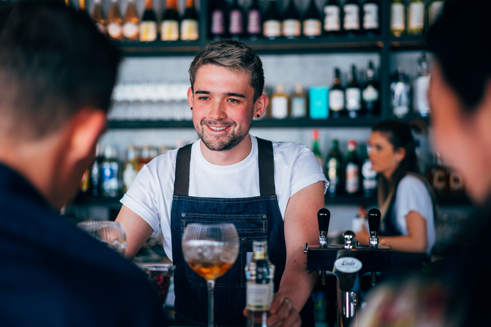 FIRST LOOK: Watergate Bay gets guests supping by the sea at new coastal bar 4 bar edit 6
