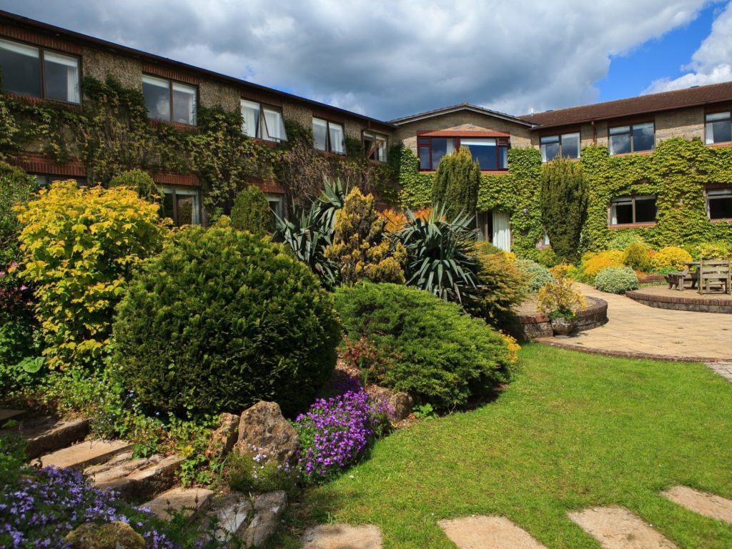 Bath hotel for sale on behalf of administrators